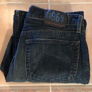 EUC GAP LOOSE BOOT FIT JEANS